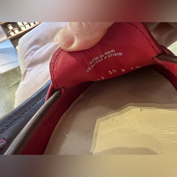 Cole Haan women’s penny loafers preppy brown leather red stitch sz 10 Nike sole - Picture 8 of 14